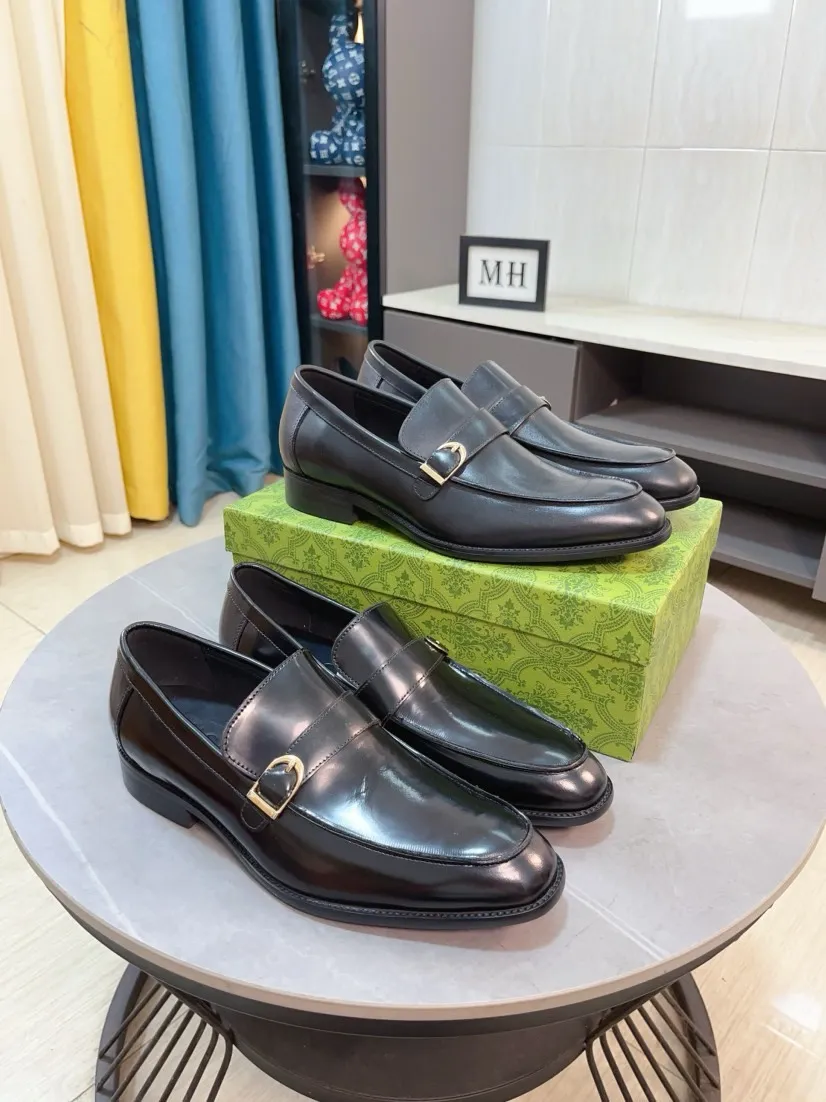 Men's shoes 💰500🌹🌹[GUCCI Gucci] A new style of formal men's leather shoes is coming ~ The original quality upper is made of Italian cowhide➕The leather is soft and delicate, comfortable and soft. The top layer of genuine leather, rubber wear-resistant outsole, the shoe shape is dignified and domineering, and the luxury charm is not concealed! The natural and free nouveau riche leads the trend. Code number: 38-44